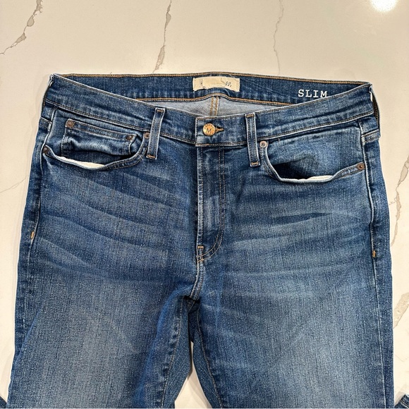 Madewell Men’s Slim Jeans in Danforth Wash - Picture 8 of 11